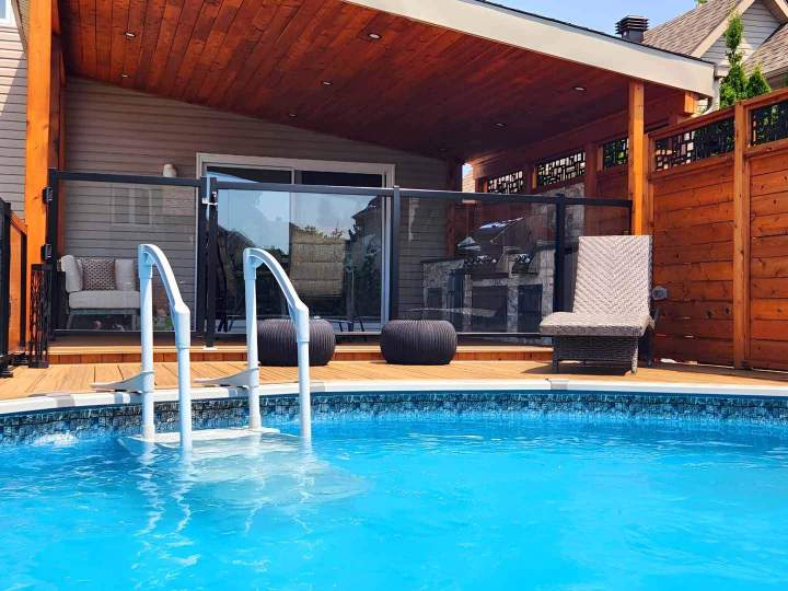 Montage de rampe de piscine Gatineau