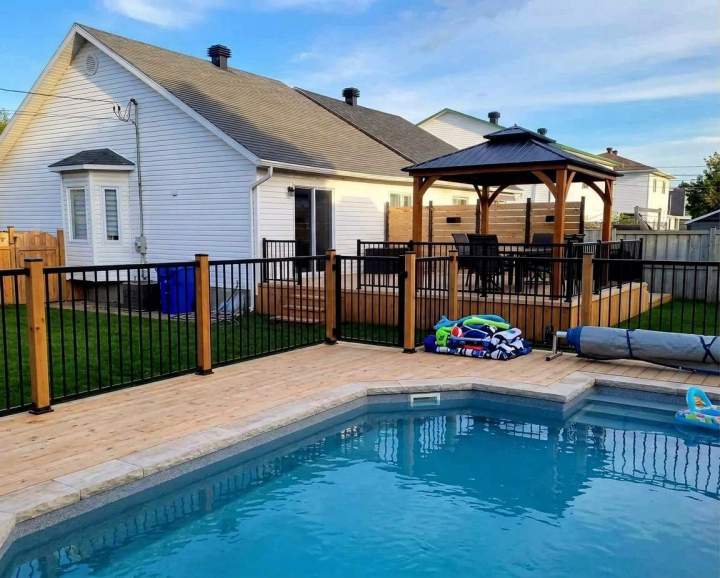 Pool fence installation Gatineau